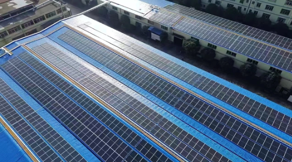 How to improve the efficiency of a solar cell?